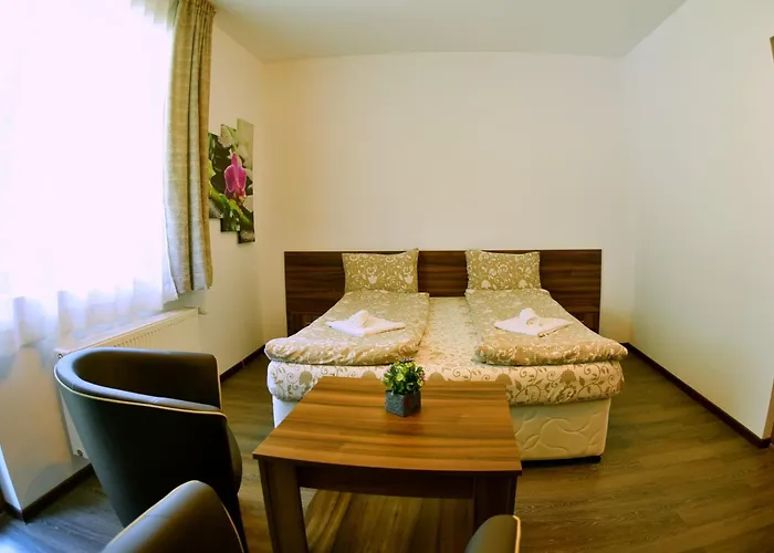 рибарникъ Hotel 2*